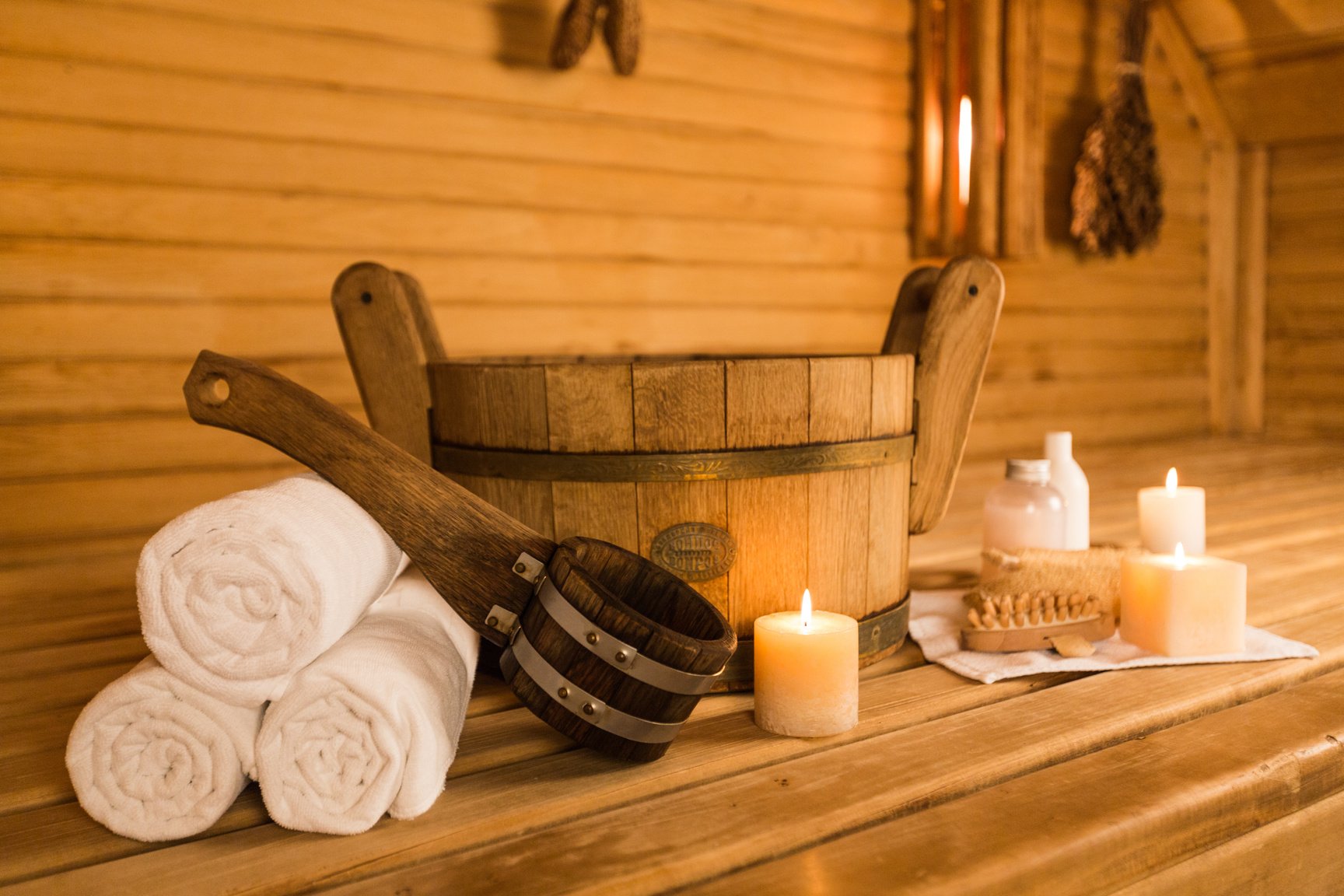 Hot Sauna Essentials 